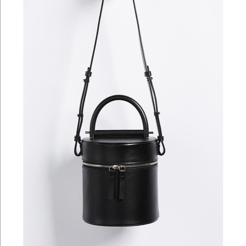 Building block drum bag in black leather